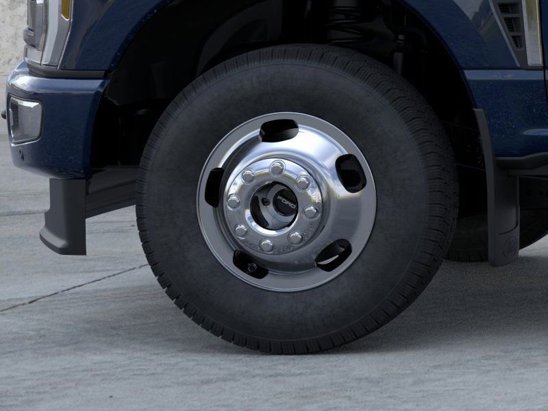New 2025 Ford F350 XL image 19