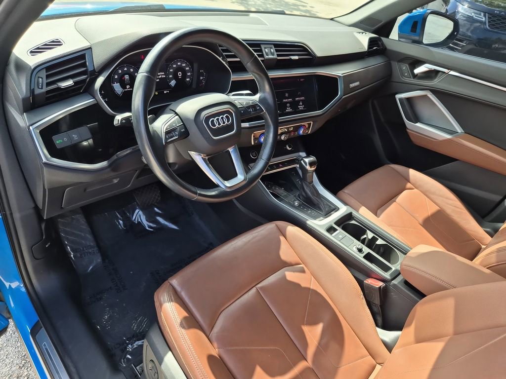 Used 2021 Audi Q3 2.0T Premium Plus w/ Premium Plus Package image 19