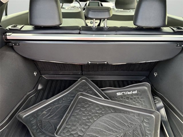 Used 2018 Toyota Prius Four image 15