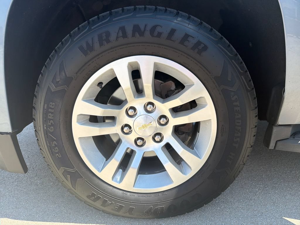 Used 2016 Chevrolet Tahoe LT w/ Luxury Package AWD/4WD image 36