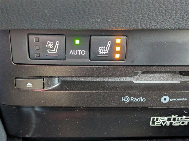 Used 2021 Lexus ES 300h w/ Premium Package image 24