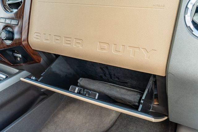 Used 2012 Ford F250 Lariat w/ Lariat Interior Pkg image 46