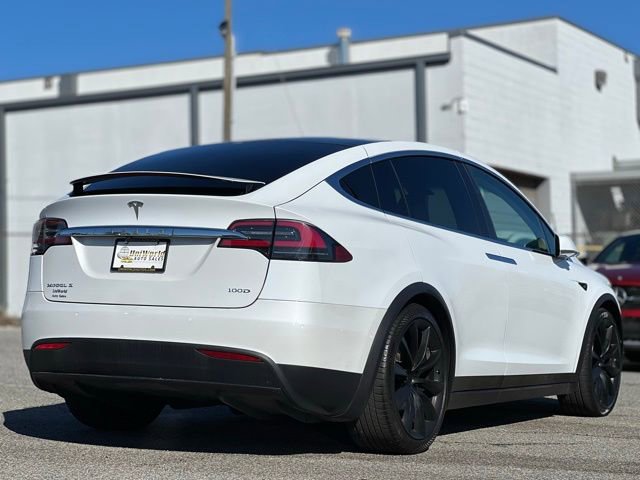 Used 2018 Tesla Model X 100D image 4