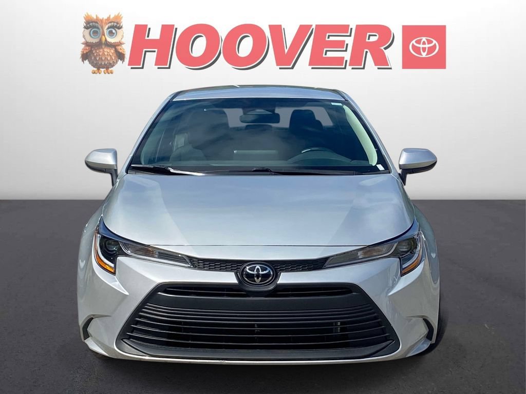 Used 2023 Toyota Corolla LE FWD image 6