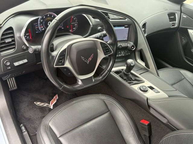 Used 2017 Chevrolet Corvette Stingray Coupe RWD image 35