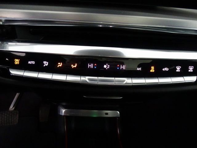 Certified 2024 Cadillac Lyriq Sport image 13