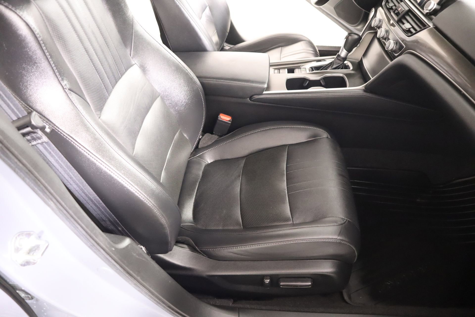 Used 2021 Honda Accord Sport Special Edition image 13