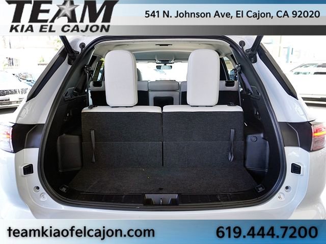 Used 2025 Mitsubishi Outlander SE AWD/4WD image 13