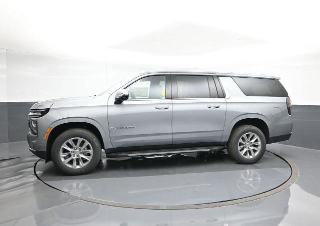 New 2025 Chevrolet Suburban Premier image 2