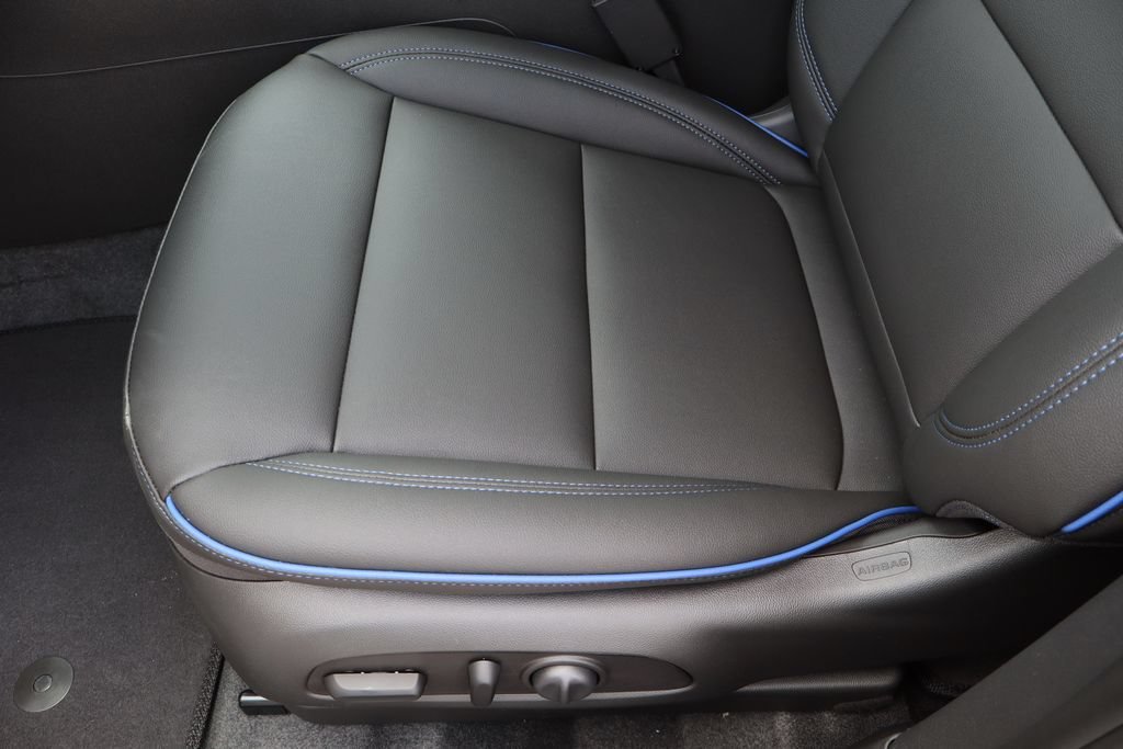 New 2026 Buick Envista Sport Touring w/ Convenience I Package FWD image 18