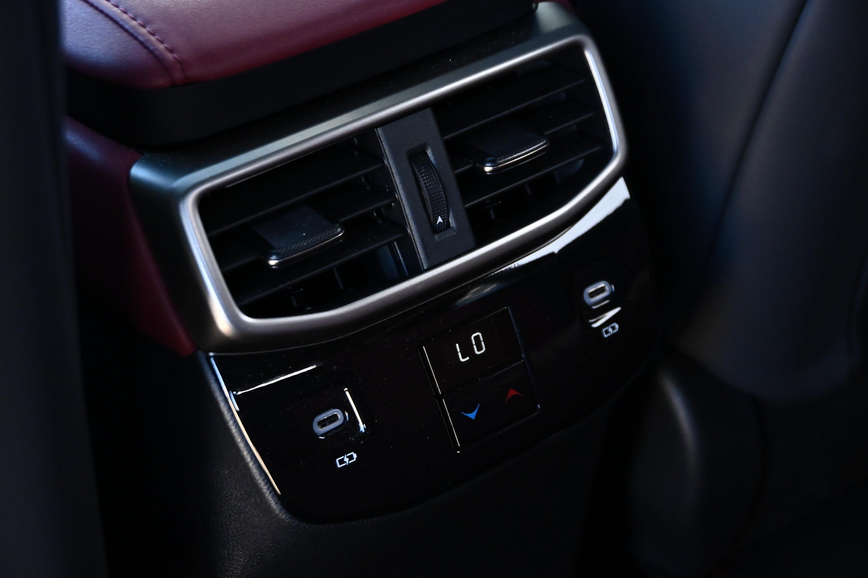 Used 2024 Lexus RX 500h F Sport image 29