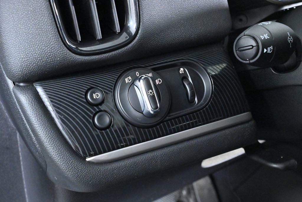 Certified 2023 MINI Cooper Countryman SE w/ Storage Package image 20