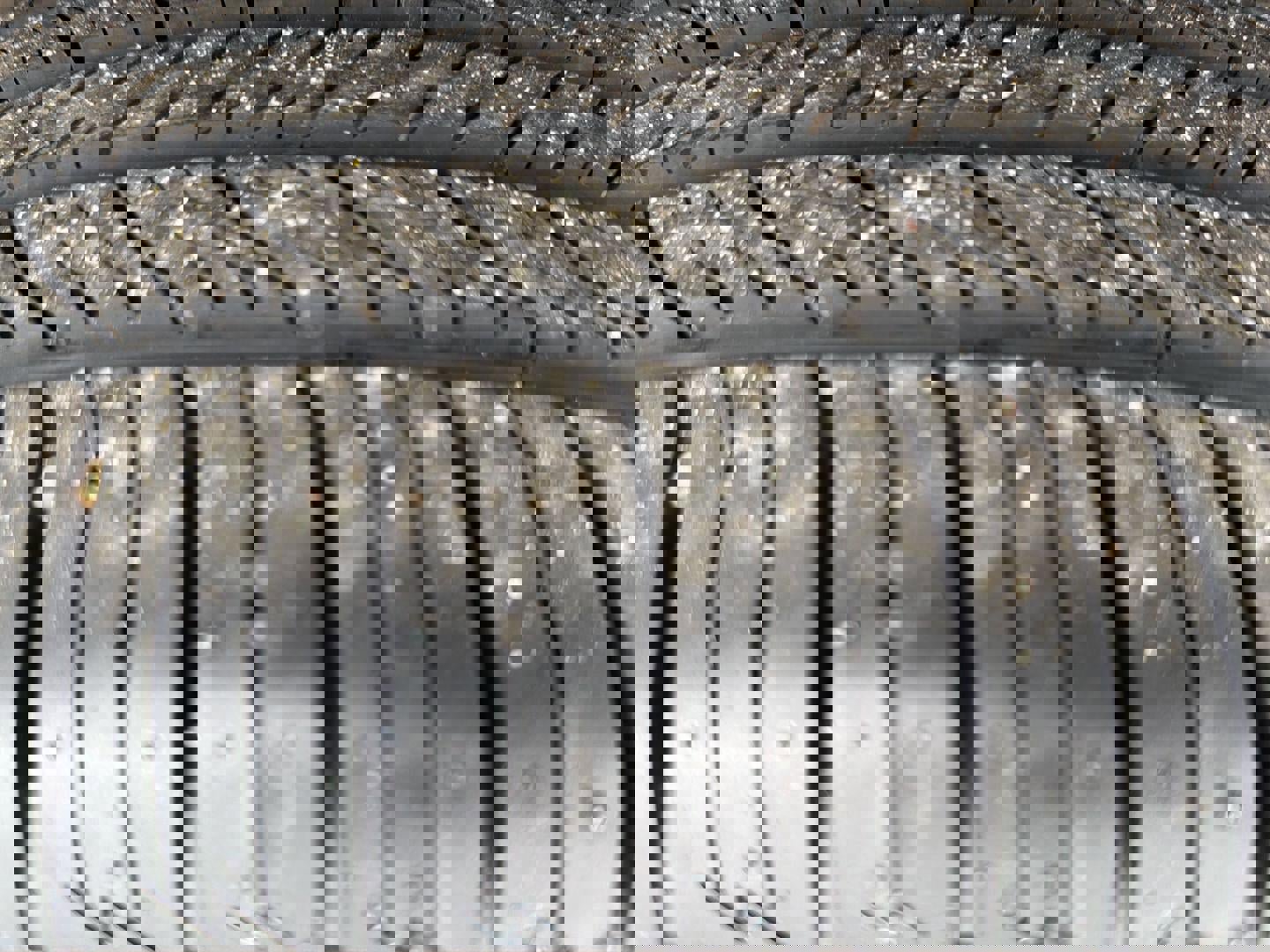 Used 2021 Toyota RAV4 Limited AWD/4WD image 5