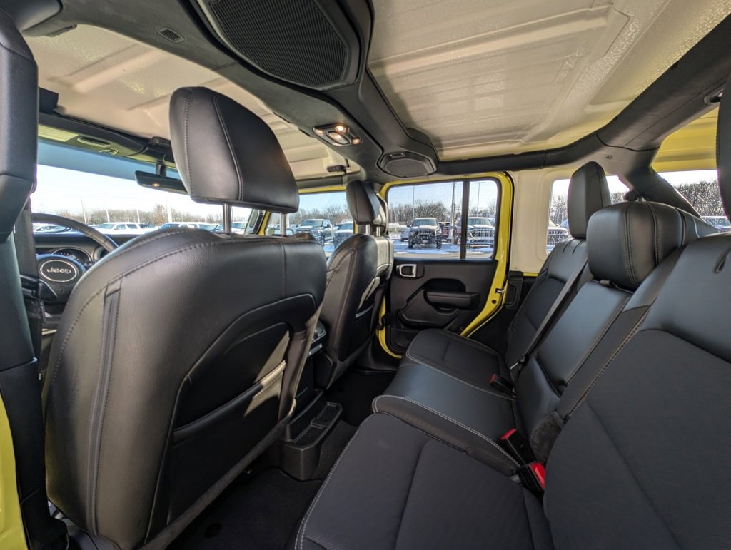 Used 2023 Jeep Wrangler Sport S image 21