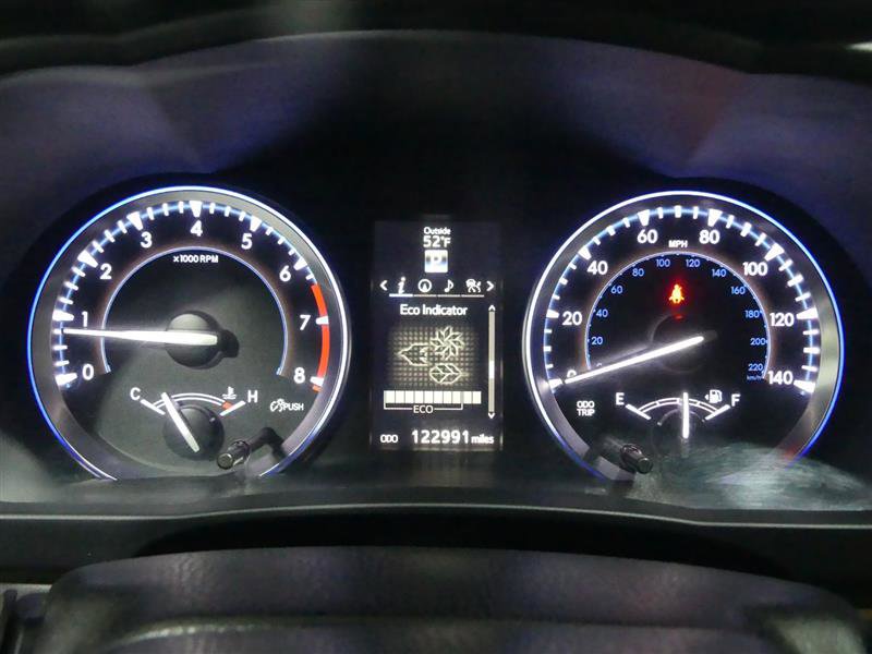 Used 2015 Toyota Highlander Limited Platinum image 32