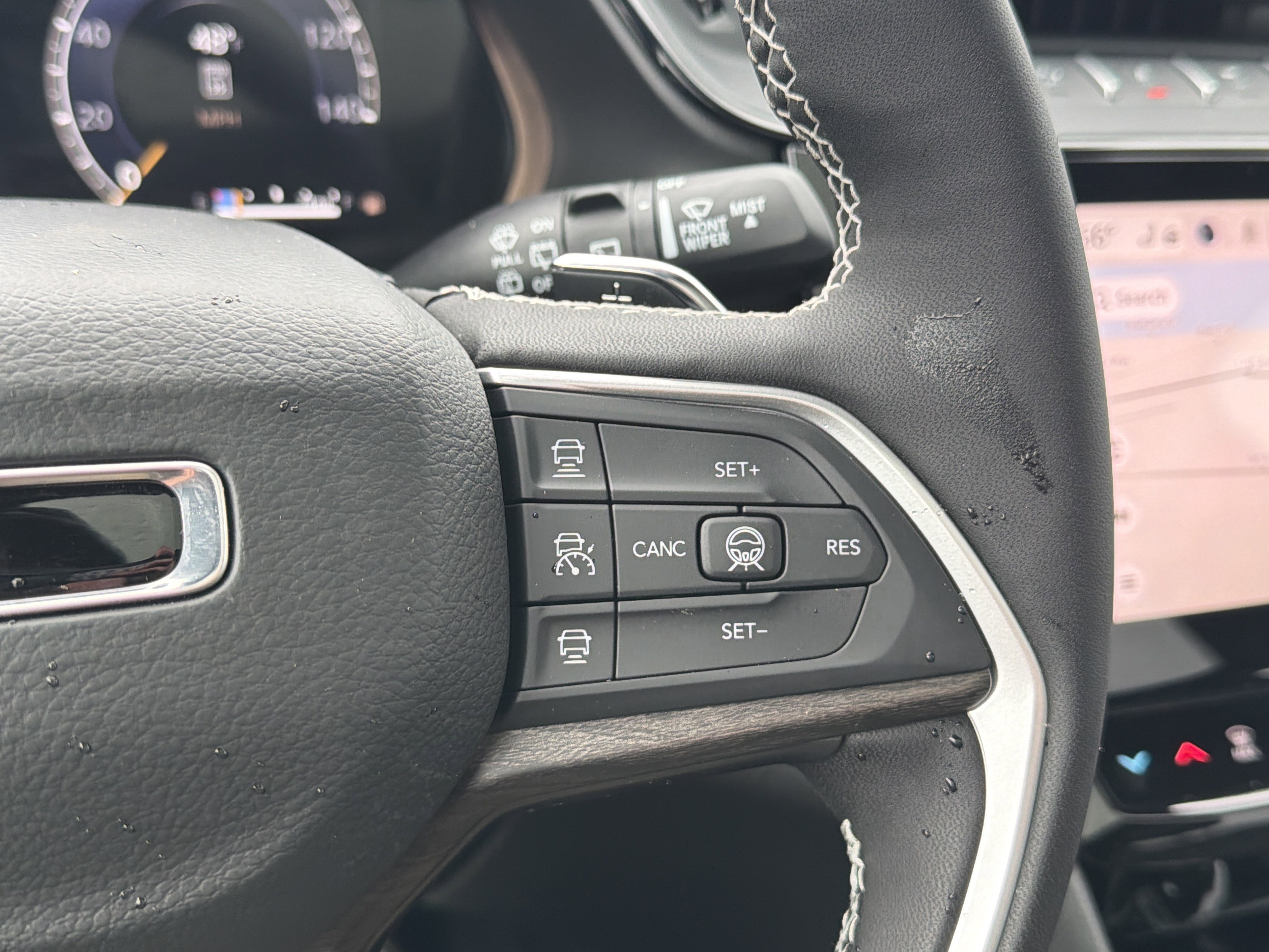 New 2026 Jeep Grand Cherokee L Limited image 18