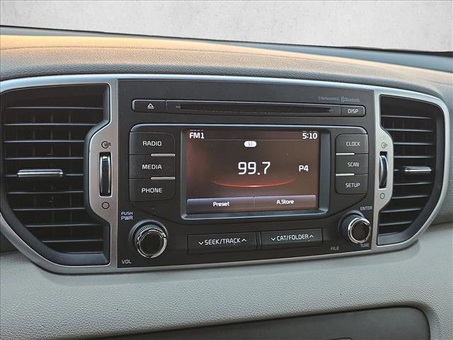 Used 2017 Kia Sportage LX w/ LX Popular Package image 10