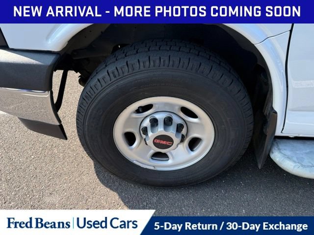 Used 2021 GMC Savana 2500 w/ Driver Convenience Package RWD image 7