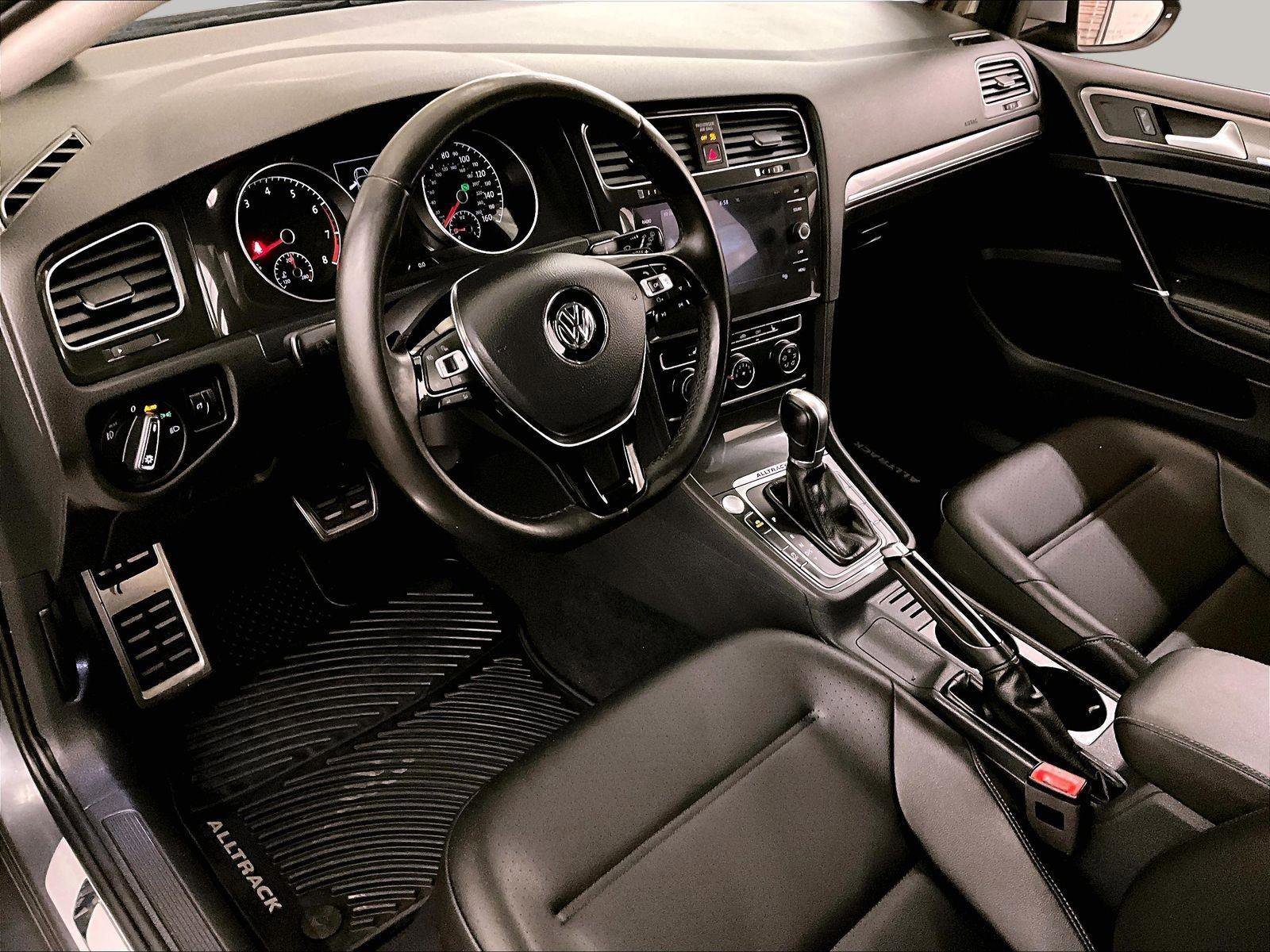 Used 2018 Volkswagen Golf Alltrack AWD/4WD image 13