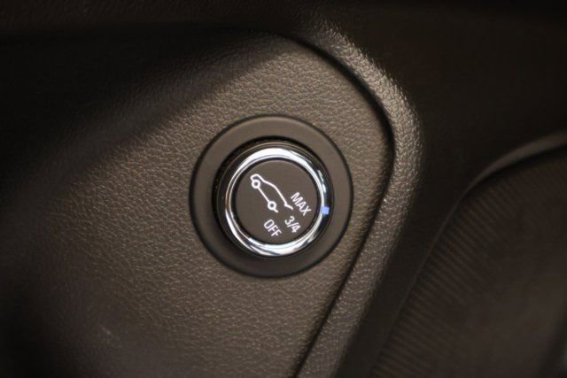 Used 2021 Chevrolet TrailBlazer RS w/ Sun and Liftgate Package image 14