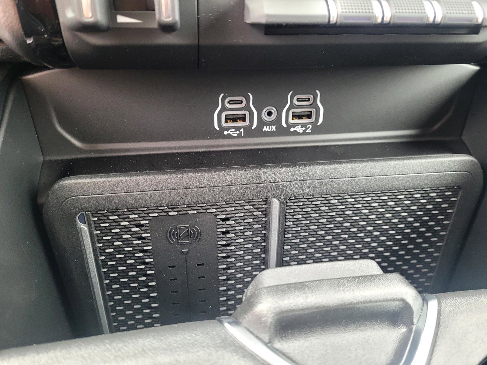 New 2026 RAM 1500 4x4 Crew Cab image 18