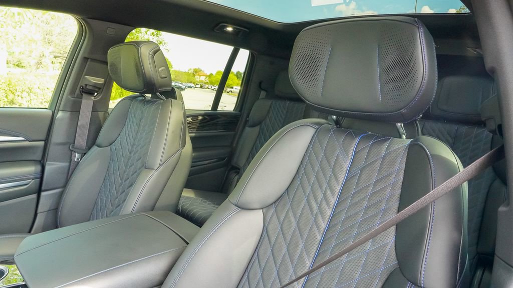 New 2026 Cadillac Escalade IQL Luxury image 16