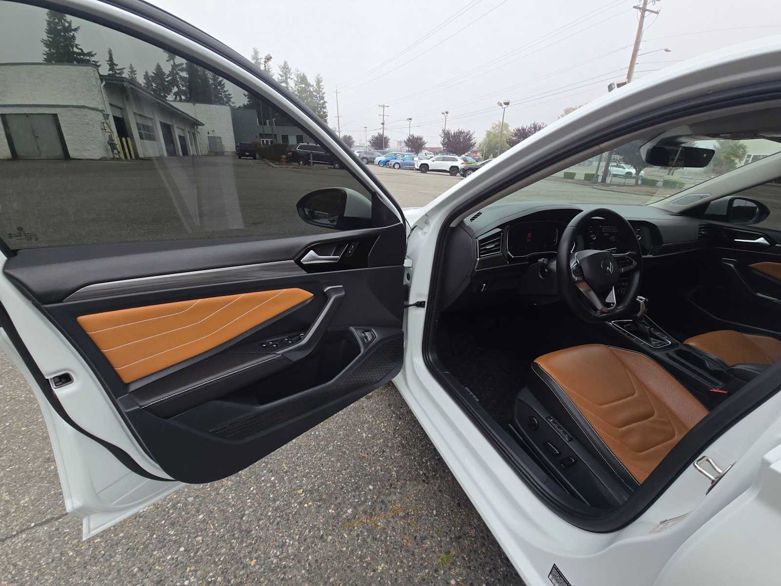 Used 2024 Volkswagen Jetta SEL FWD image 20