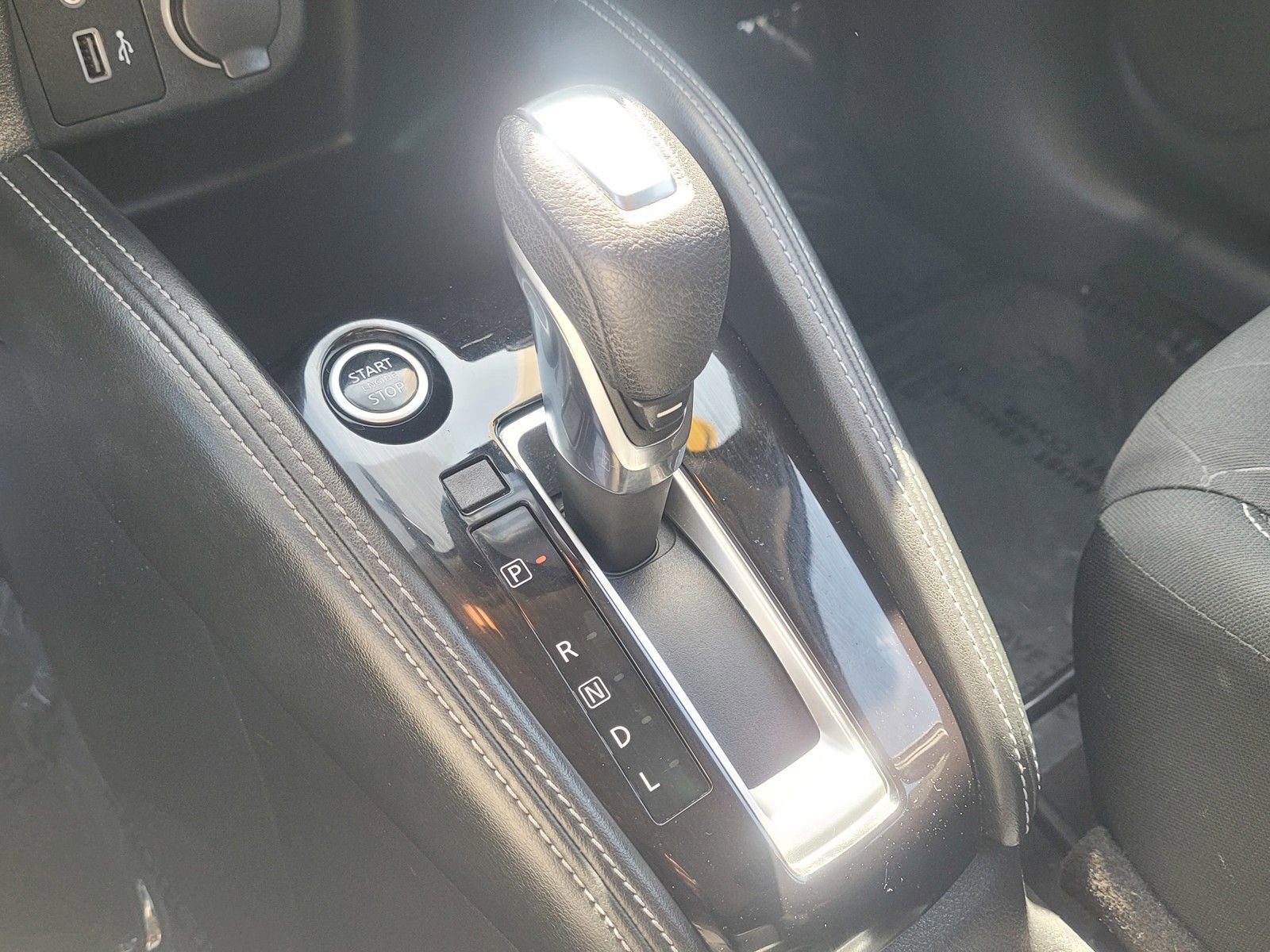 Used 2020 Nissan Kicks SV image 22