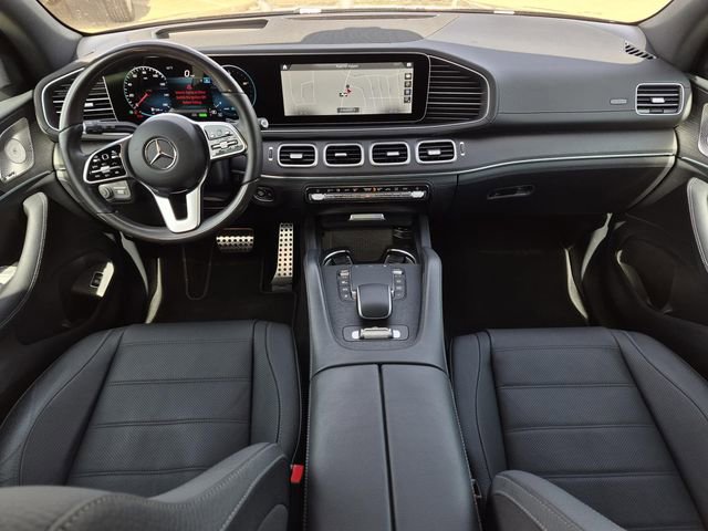Certified 2023 Mercedes-Benz GLS 580 4MATIC image 39