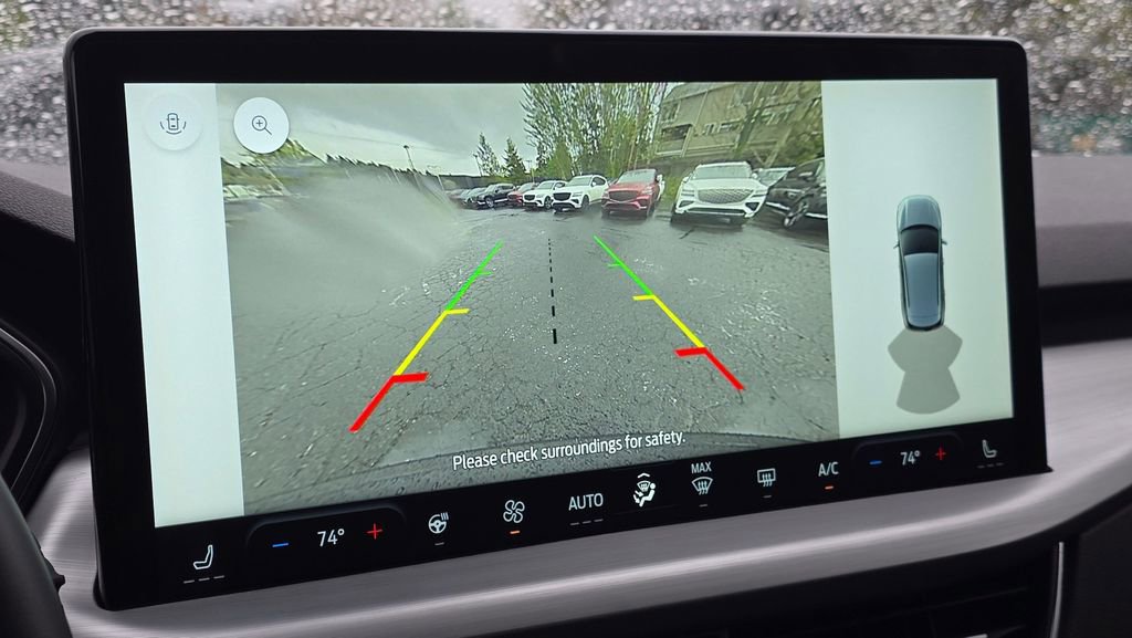 Used 2025 Ford Escape Platinum image 30