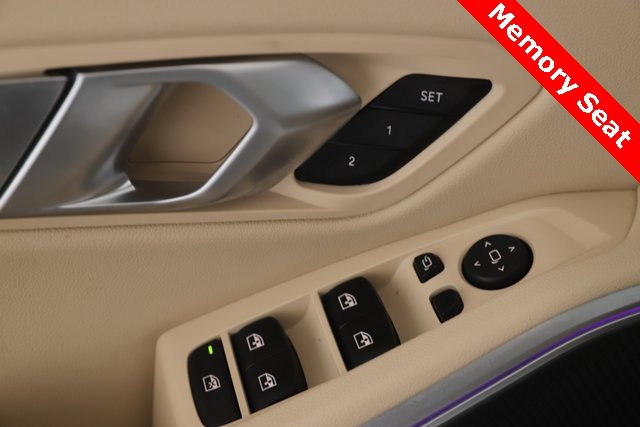 Used 2022 BMW 330e xDrive image 20