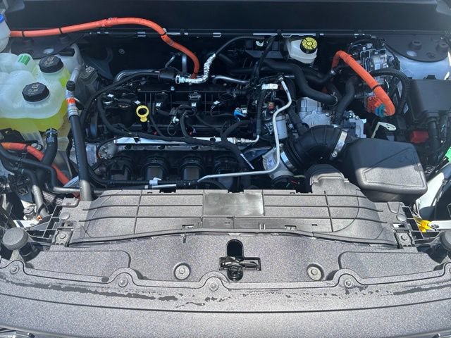 Certified 2025 Ford Maverick XLT w/ XLT Luxury Package FWD image 32