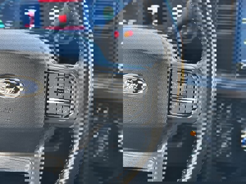 Used 2023 Ford F350 Lariat w/ Snow Plow/Camper Package image 14