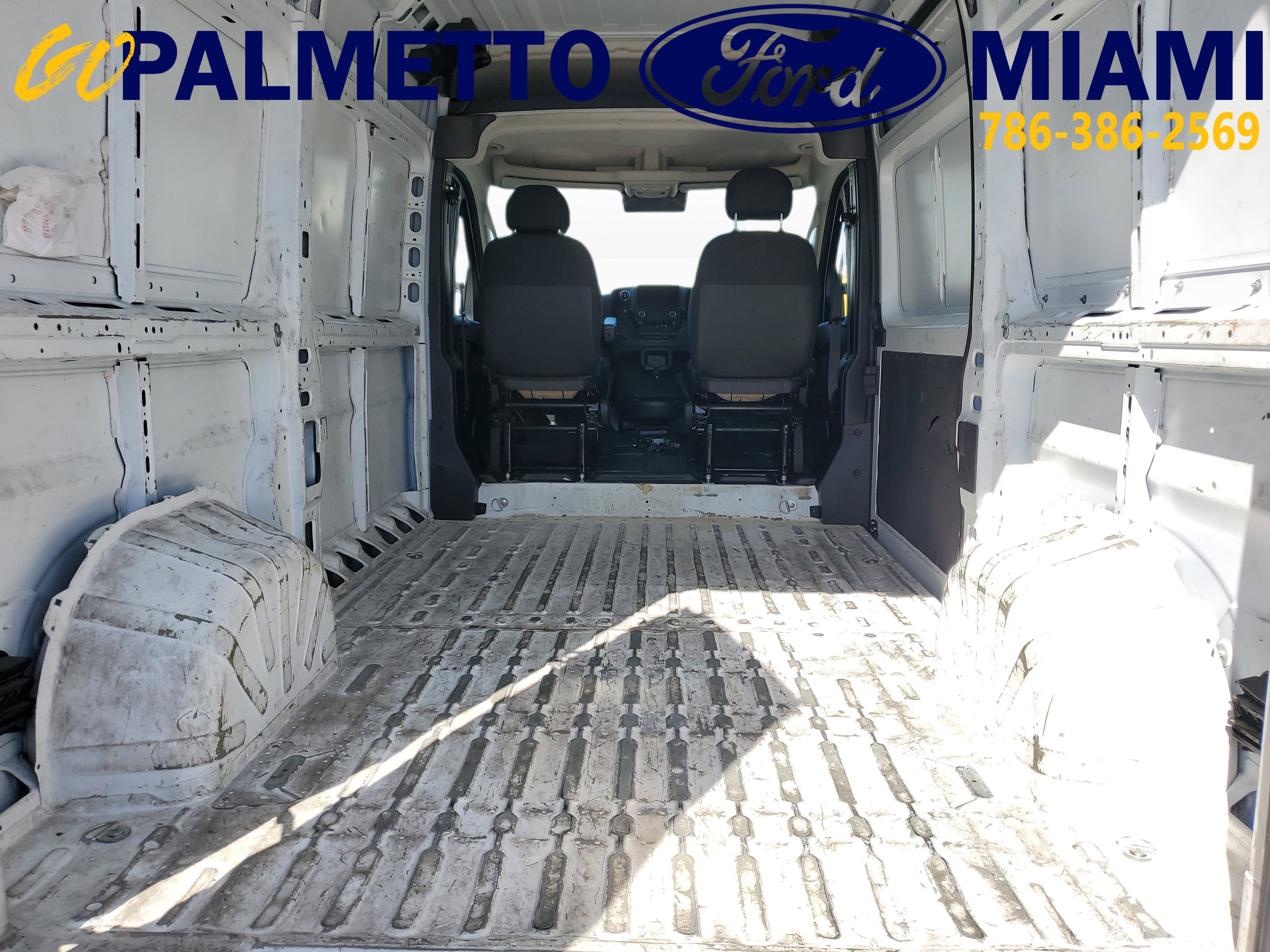 Used 2023 RAM ProMaster 2500 w/ Convenience Group image 10