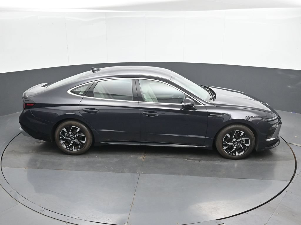 Used 2024 Hyundai Sonata SEL FWD image 32