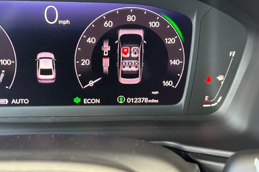 Certified 2024 Honda Accord Sport image 29