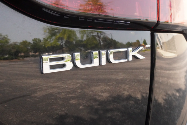 Used 2025 Buick Envision Sport Touring AWD/4WD image 38