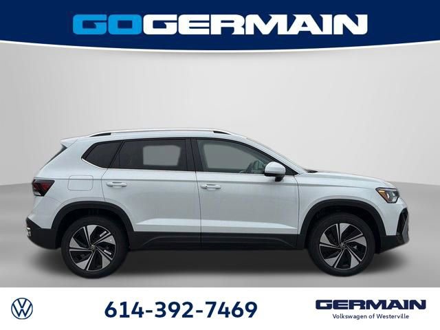 New 2026 Volkswagen Taos SE image 7