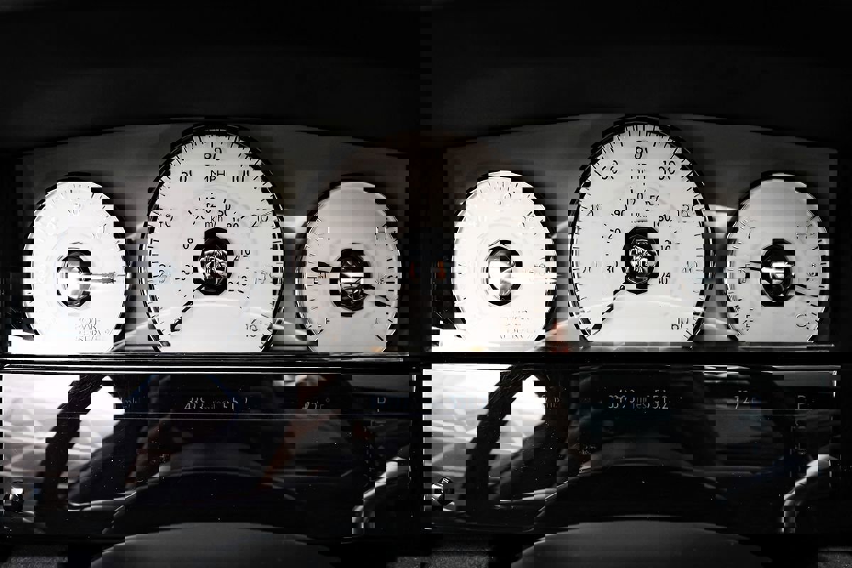 Used 2017 Rolls-Royce Ghost image 17