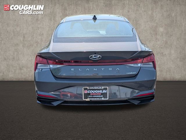 Certified 2023 Hyundai Elantra Limited w/ Cargo Package FWD image 6