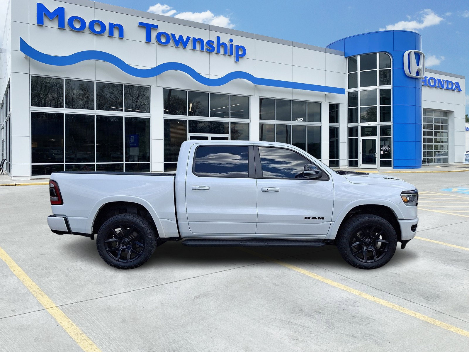 Used 2022 RAM 1500 Laramie image 7