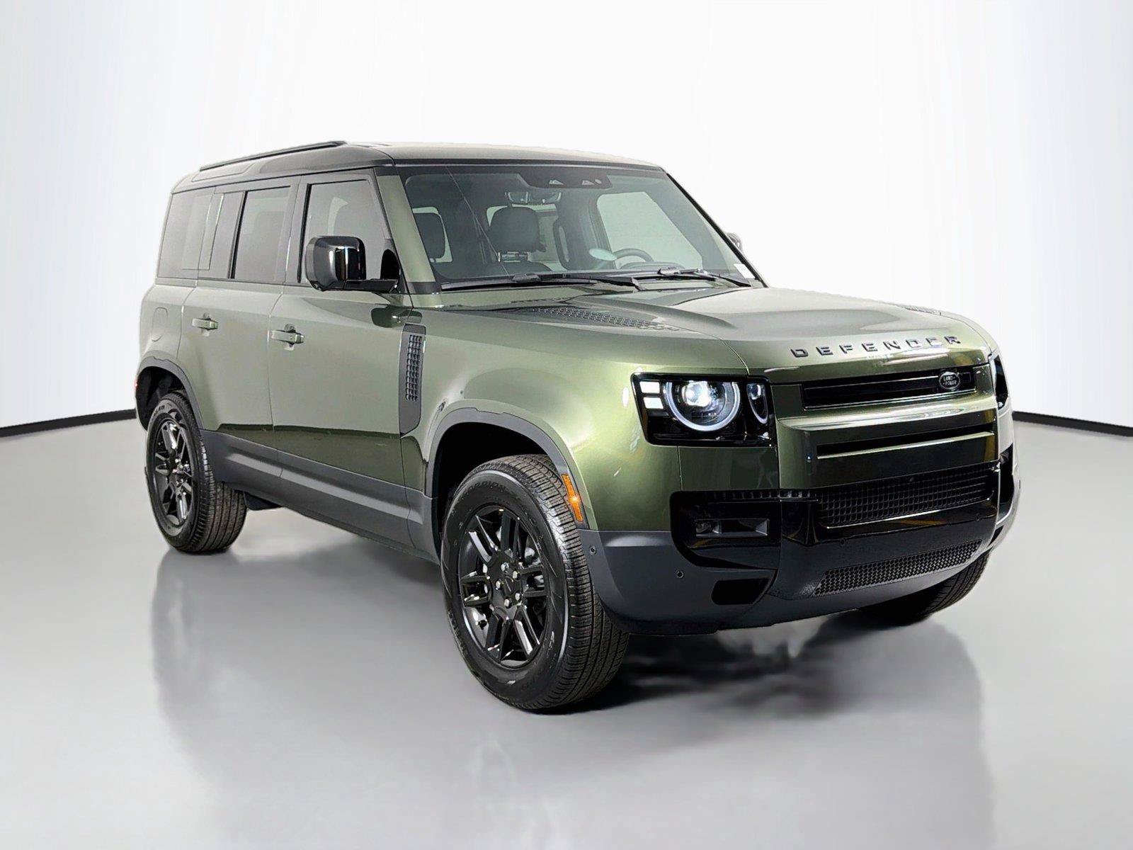 New 2026 Land Rover Defender 110 S AWD/4WD image 3