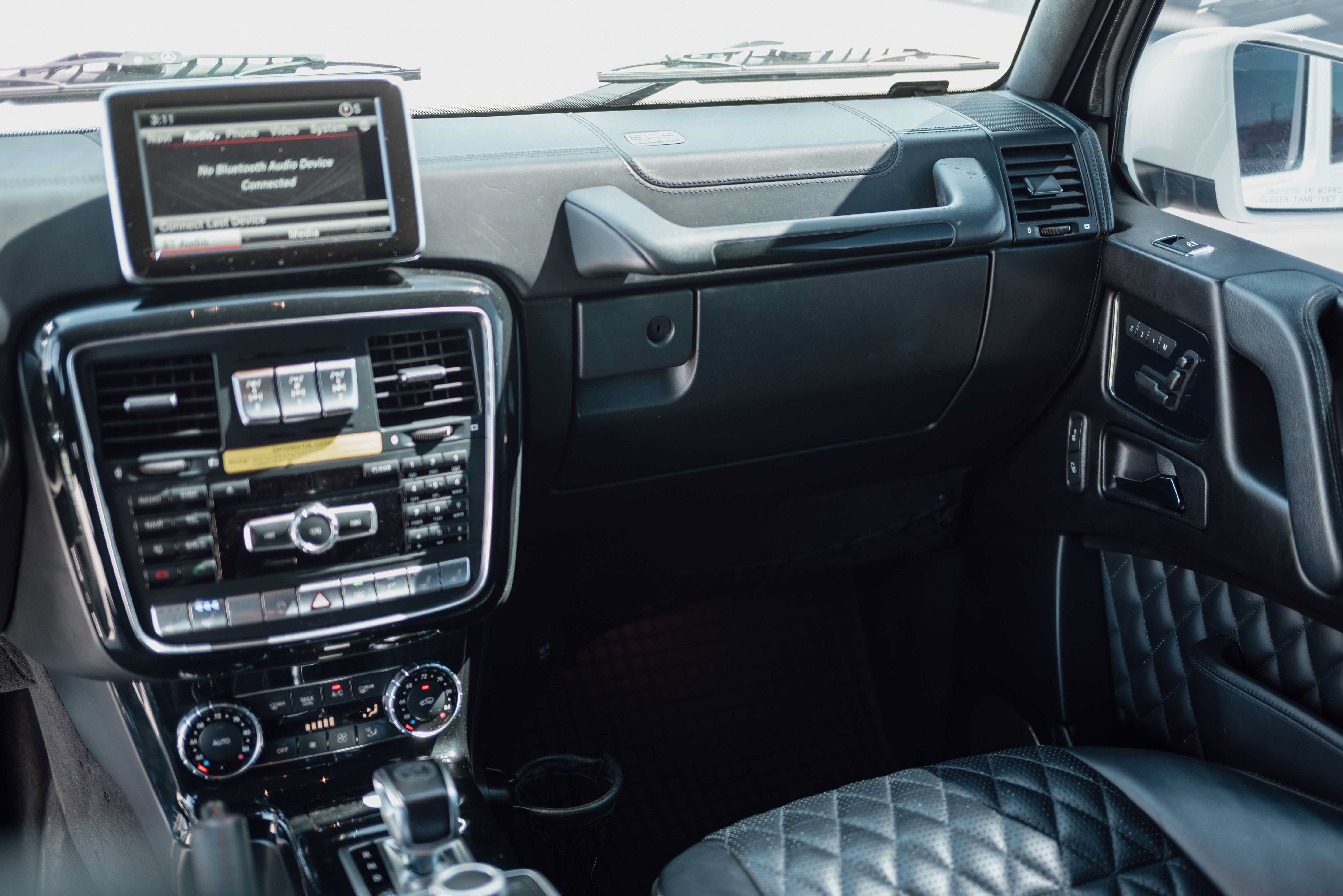 Used 2015 Mercedes-Benz G 63 AMG 4MATIC w/ PA6 Package image 8
