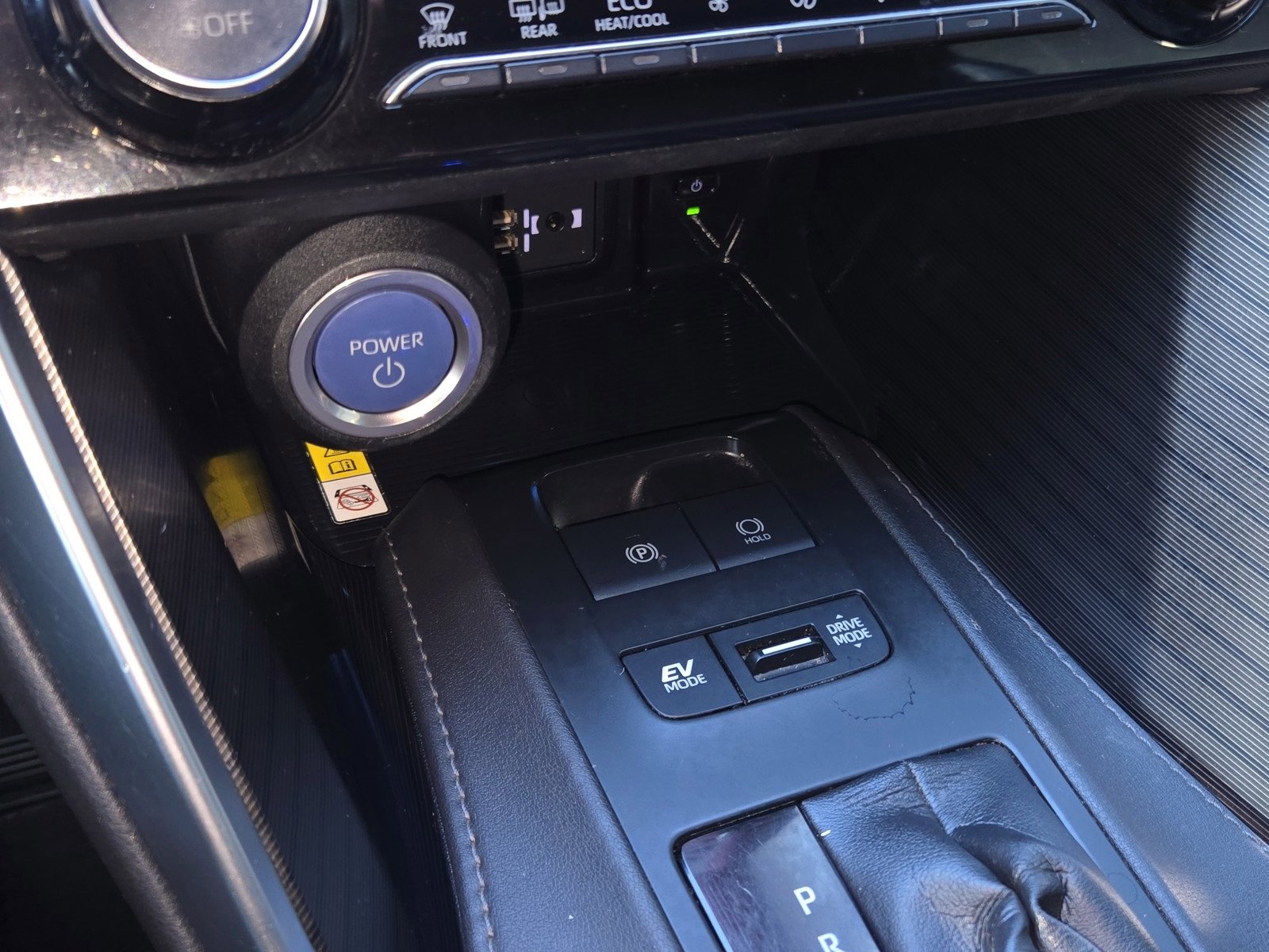 Certified 2021 Toyota Venza XLE image 18