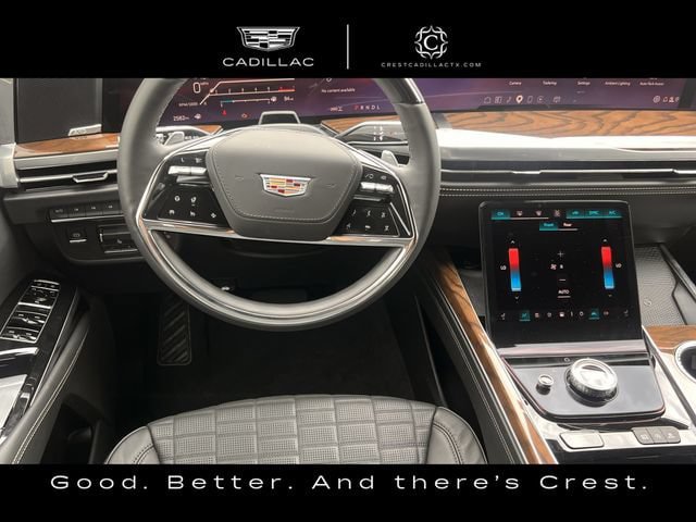 Certified 2026 Cadillac Escalade Platinum Sport w/ LPO, ONYX Package AWD/4WD image 15