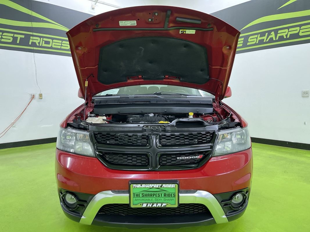 Used 2019 Dodge Journey Crossroad image 4