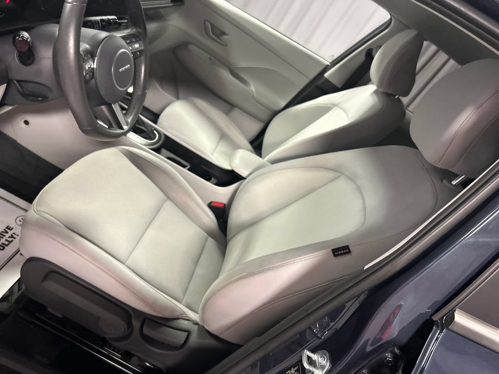 Used 2026 Hyundai Kona SEL Sport FWD image 10