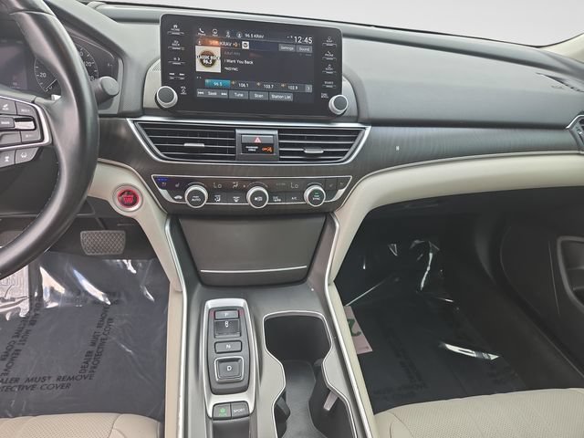 Used 2020 Honda Accord Touring image 26
