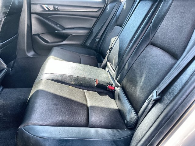 Used 2019 Honda Accord Sport image 31