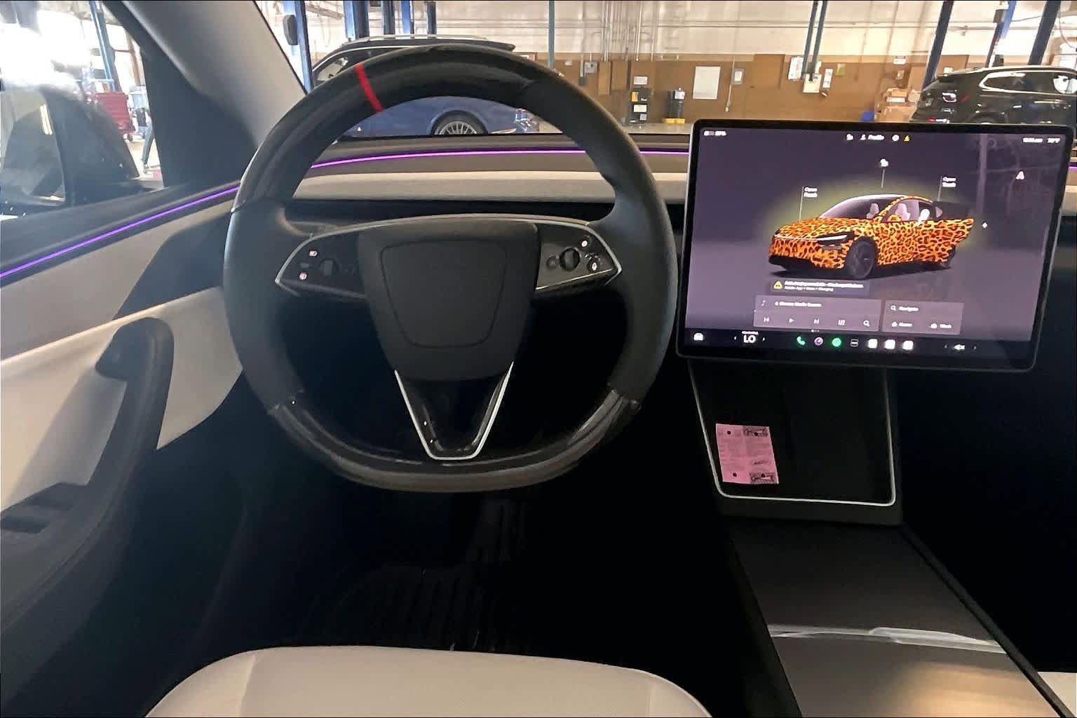 Used 2026 Tesla Model Y AWD image 5